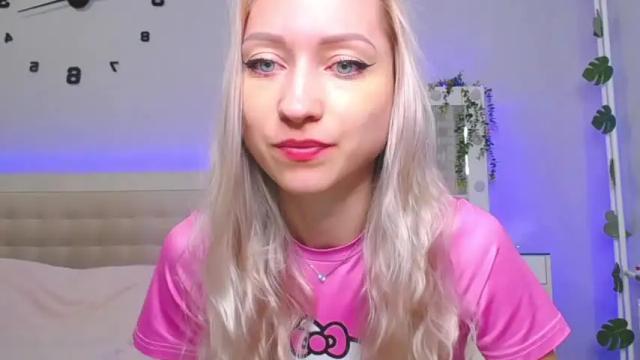 Image 4 of vitaburito Stream on Chaturbate on 16 months ago