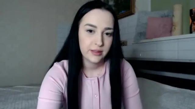 Image 11 of vitalina_freedom Stream on Chaturbate on 13 months ago