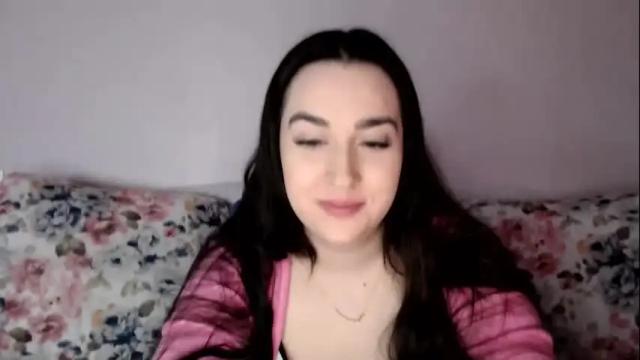 Image 11 of vitalina_freedom Stream on Chaturbate on 14 days ago