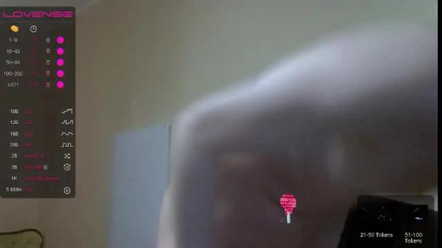 Image 12 of vitaminka_kiss97 Stream on Chaturbate on 3 months ago