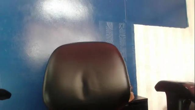 Image 12 of vitoria23_ Stream on Chaturbate on 4 months ago