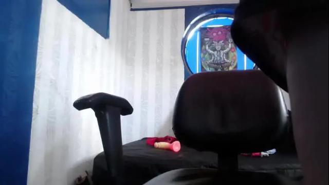 Image 3 of vitoria23_ Stream on Chaturbate on 3 months ago