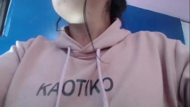 Image 2 of vitoria23_ Stream on Chaturbate on 2 months ago