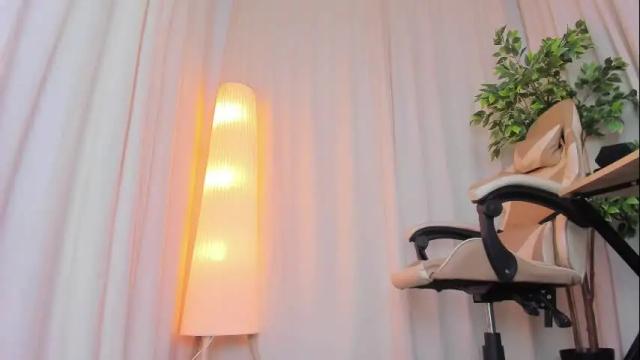 Image 4 of vitta_alfayed Stream on Chaturbate on 22 days ago