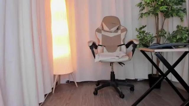 Image 6 of vitta_alfayed Stream on Chaturbate on 1 month ago