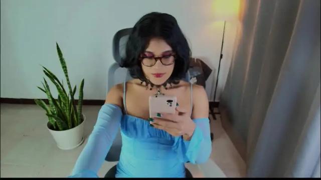 Image 2 of vitta_alfayed Stream on Chaturbate on 11 days ago
