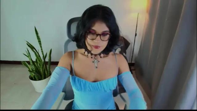 Image 6 of vitta_alfayed Stream on Chaturbate on 11 days ago