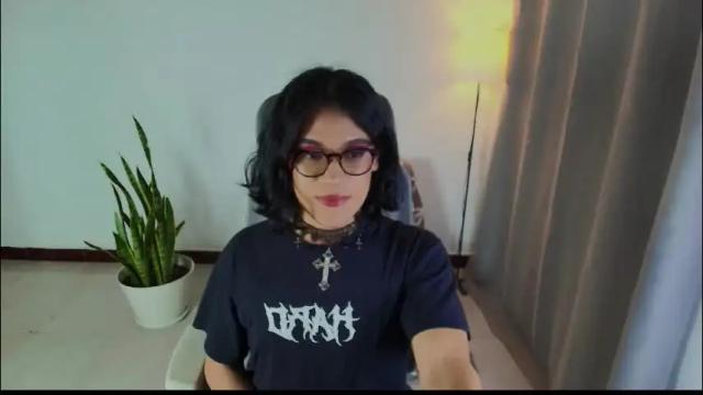 Image 4 of vitta_alfayed Stream on Chaturbate on 8 days ago