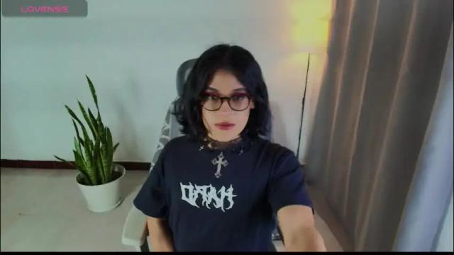 Image 6 of vitta_alfayed Stream on Chaturbate on 8 days ago