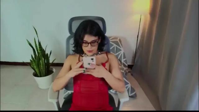 Image 3 of vitta_alfayed Stream on Chaturbate on 6 days ago