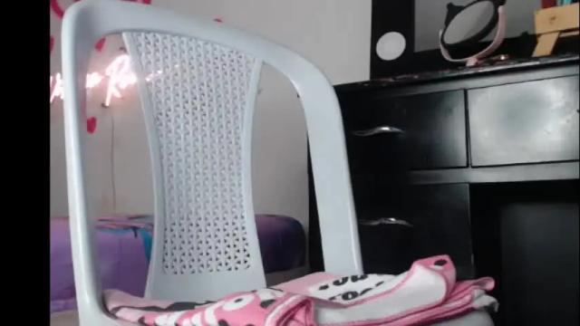 Image 10 of vittoria_romano Stream on Chaturbate on 2 months ago