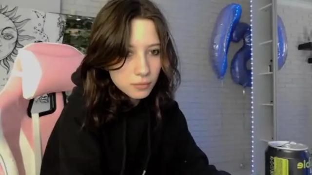 Image 8 of vivalaplutofucku Stream on Chaturbate on 13 months ago