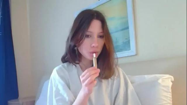 Image 2 of vivalaplutofucku Stream on Chaturbate on 7 months ago