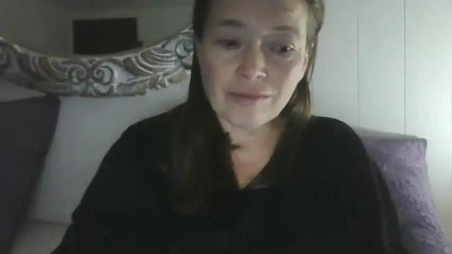 Image 11 of vivi_bee Stream on Chaturbate on 3 months ago