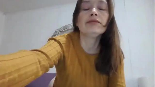 Image 4 of vivi_bee Stream on Chaturbate on 2 months ago