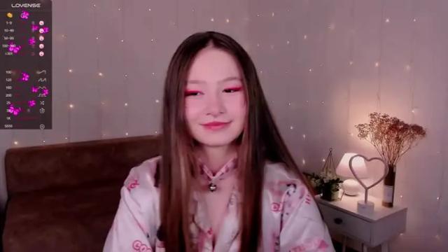 Image 6 of vivi_rosse Stream on Chaturbate on 13 months ago