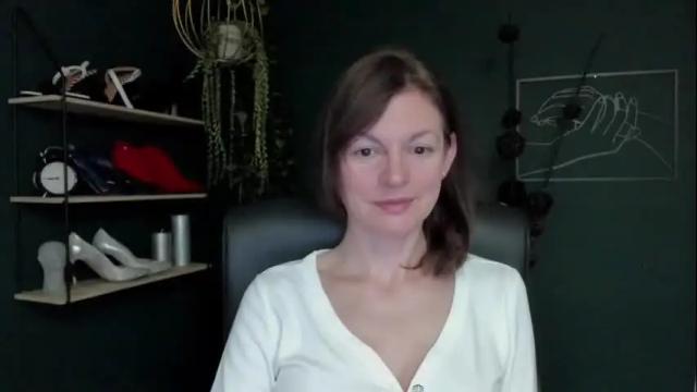 Image 3 of vivian_dream Stream on Chaturbate on 2 months ago