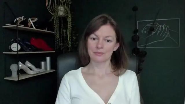 Image 4 of vivian_dream Stream on Chaturbate on 2 months ago