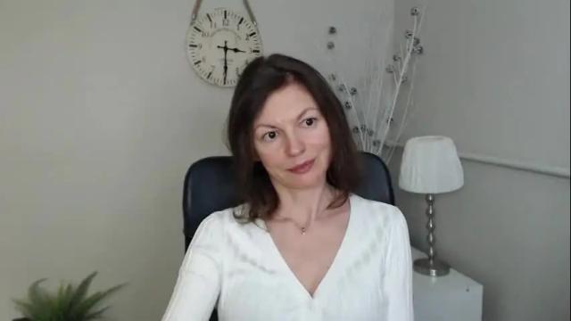 Image 11 of vivian_dream Stream on Chaturbate on 2 months ago