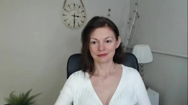 Image 4 of vivian_dream Stream on Chaturbate on 2 months ago