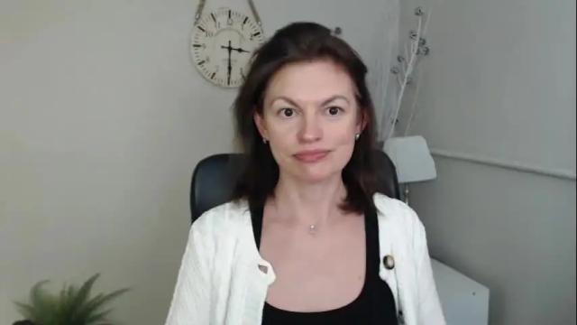 Image 2 of vivian_dream Stream on Chaturbate on 2 months ago
