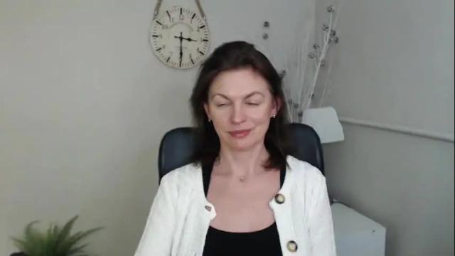 Image 3 of vivian_dream Stream on Chaturbate on 2 months ago