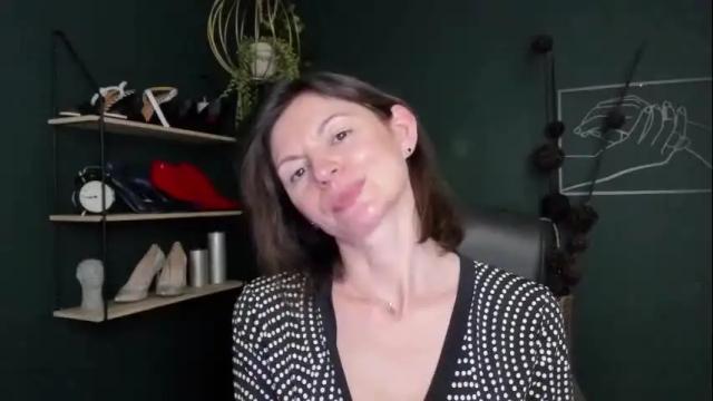 Image 12 of vivian_dream Stream on Chaturbate on 1 month ago