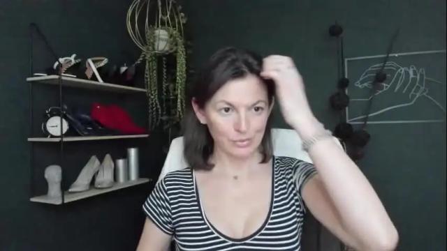 Image 11 of vivian_dream Stream on Chaturbate on 1 month ago
