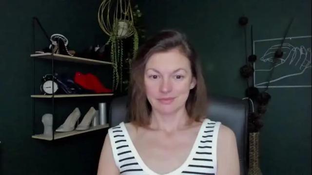 Image 2 of vivian_dream Stream on Chaturbate on 1 month ago