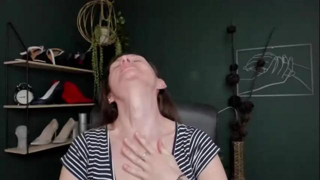 Image 2 of vivian_dream Stream on Chaturbate on 16 days ago
