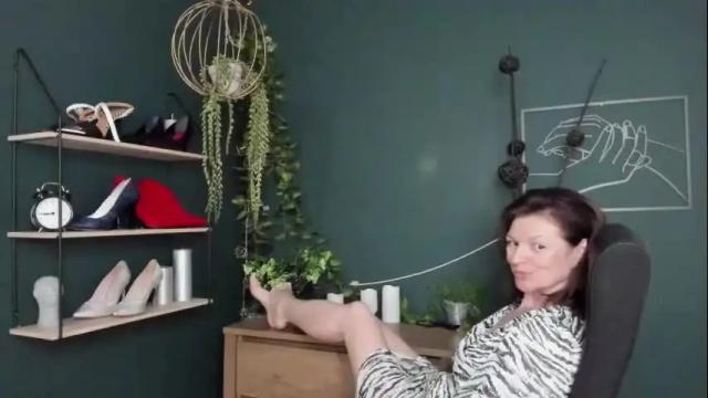 Image 8 of vivian_dream Stream on Chaturbate on 13 days ago
