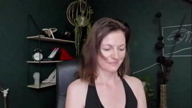 Image 10 of vivian_dream Stream on Chaturbate on 5 days ago