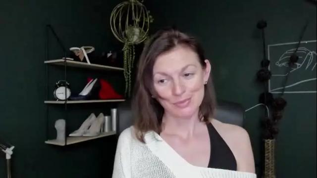 Image 2 of vivian_dream Stream on Chaturbate on 5 days ago