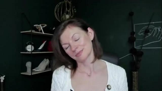 Image 8 of vivian_dream Stream on Chaturbate on 1 day ago