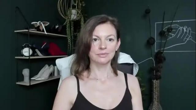Image 7 of vivian_dream Stream on Chaturbate on 3 months ago