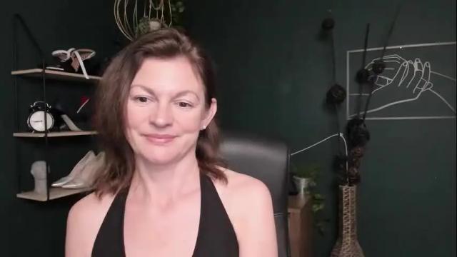 Image 11 of vivian_dream Stream on Chaturbate on 3 months ago
