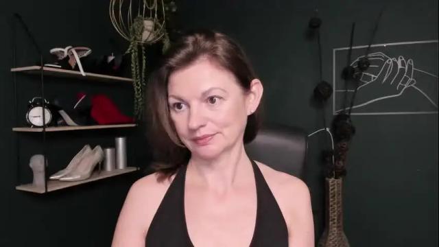 Image 2 of vivian_dream Stream on Chaturbate on 3 months ago