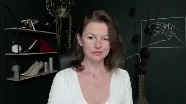Image 4 of vivian_dream Stream on Chaturbate on 2 months ago