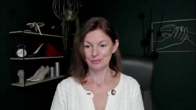 Image 4 of vivian_dream Stream on Chaturbate on 2 months ago