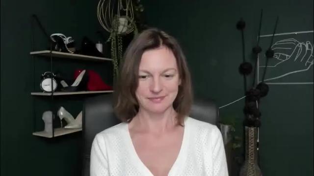Image 2 of vivian_dream Stream on Chaturbate on 2 months ago