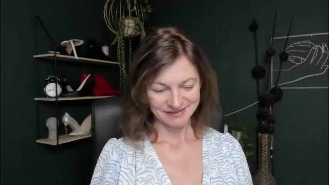 Image 3 of vivian_dream Stream on Chaturbate on 1 month ago