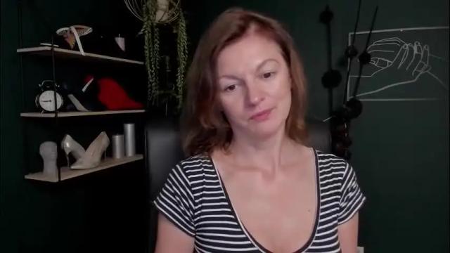 Image 4 of vivian_dream Stream on Chaturbate on 1 month ago