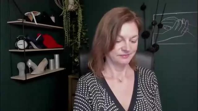 Image 2 of vivian_dream Stream on Chaturbate on 1 month ago