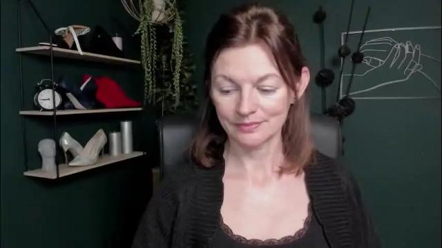 Image 7 of vivian_dream Stream on Chaturbate on 1 month ago