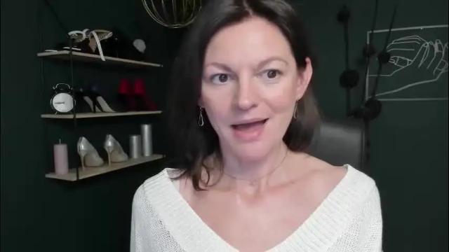 Image 12 of vivian_dream Stream on Chaturbate on 1 month ago