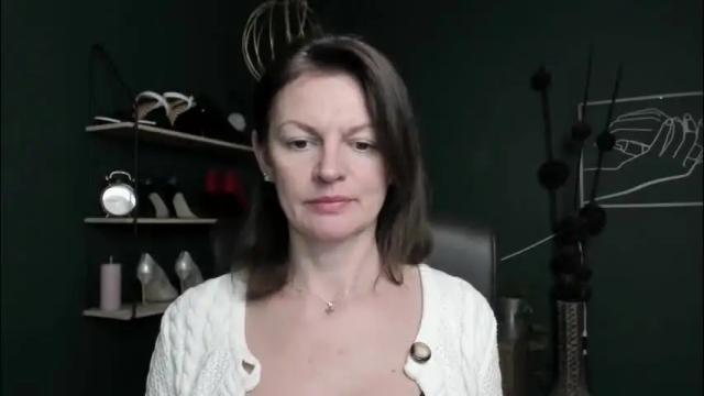 Image 2 of vivian_dream Stream on Chaturbate on 3 days ago