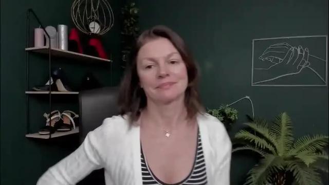 Image 7 of vivian_dream Stream on Chaturbate on 1 month ago