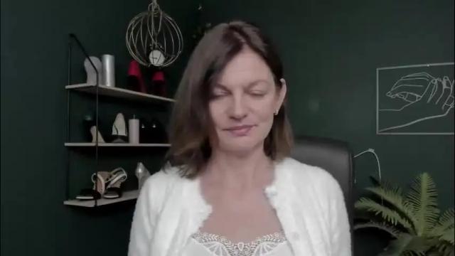 Image 2 of vivian_dream Stream on Chaturbate on 2 months ago