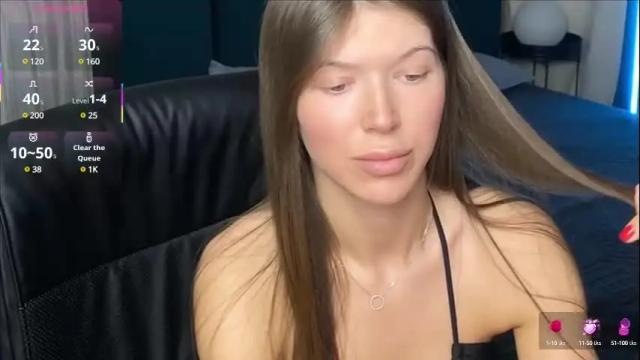 Image 4 of vivian_evans_ Stream on Chaturbate on 1 month ago