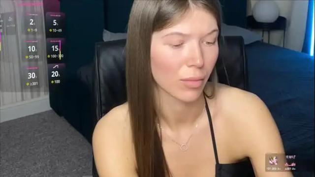Image 7 of vivian_evans_ Stream on Chaturbate on 1 month ago